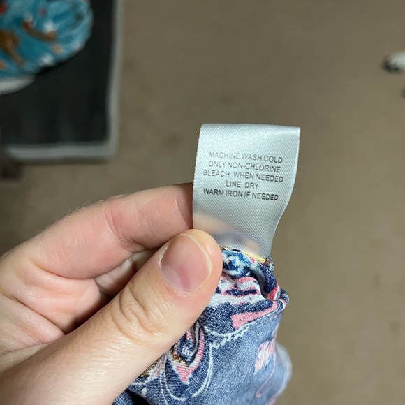 Pale Sky Paisley Tank - Picture 6 of 6